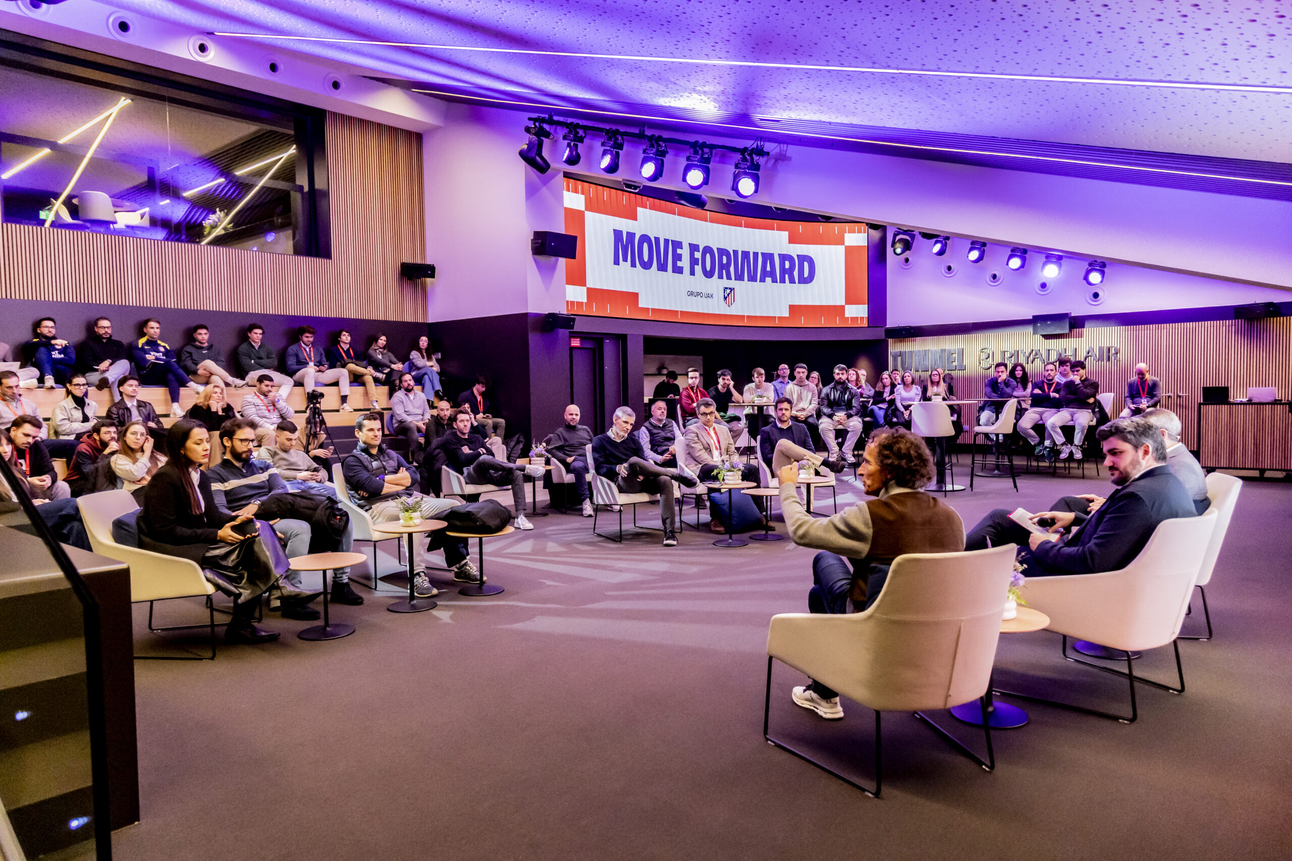 MOVE FORWARD ATLETI THE VALLEY _